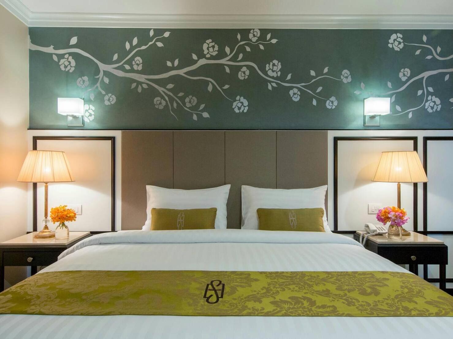 Sara'S Hotel Bangkok Extérieur photo
