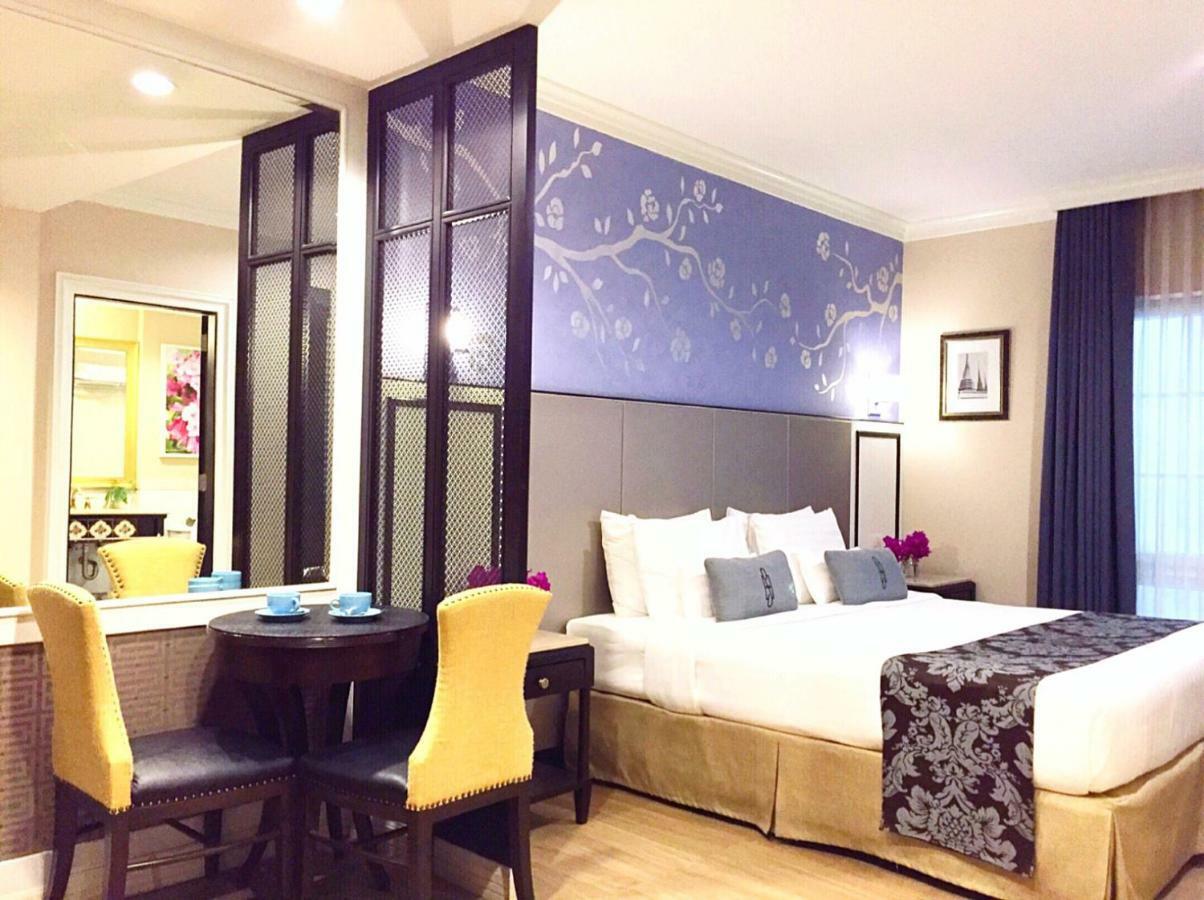 Sara'S Hotel Bangkok Extérieur photo