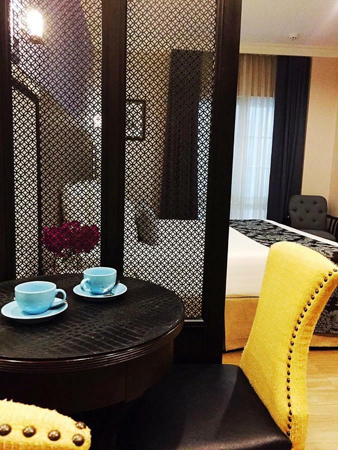 Sara'S Hotel Bangkok Extérieur photo